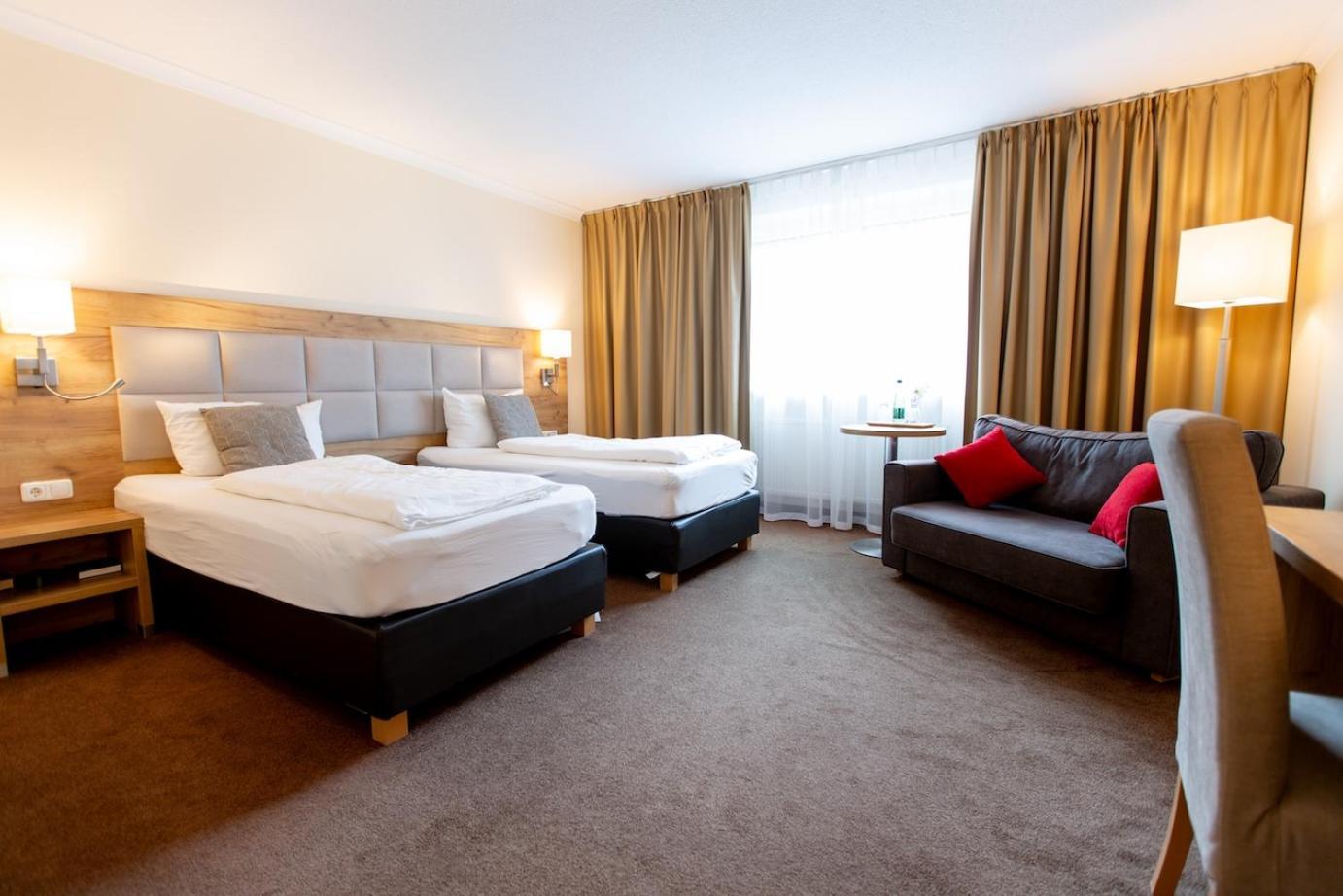 Korbstadthotel Krone Lichtenfels  Buitenkant foto